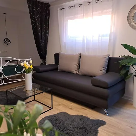 דירה Studio Apartman Maris זאדאר