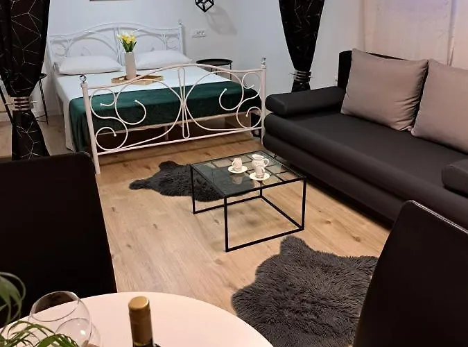 דירה Studio Apartman Maris *